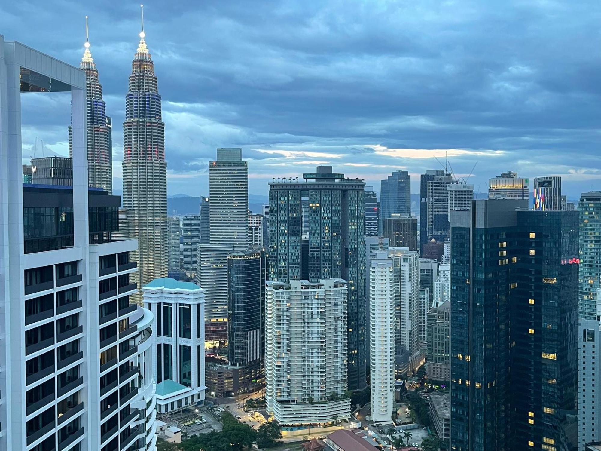 The Platinum Klcc By Infinity Pool Apartamento Kuala Lumpur Exterior foto